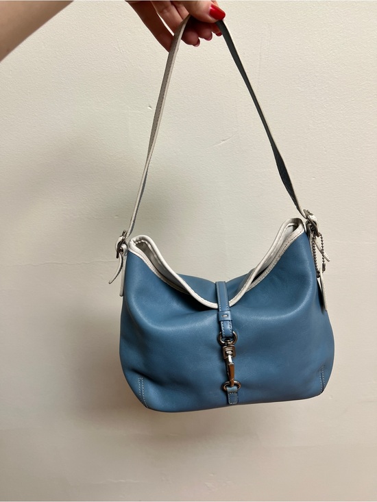 Coach Handbags - Coach- Hamptons clasp hobo Blue Leather Shoulder Bag with White Trim